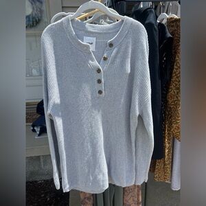 Aerie long sleeve sweater